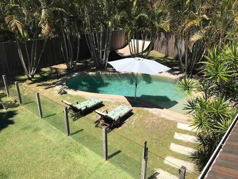 Modern Beach Home With Large Private Gardens Sunrise Beach Holiday home