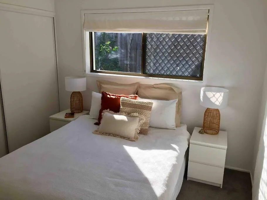Modern Beach Home With Large Private Gardens Sunrise Beach Holiday home